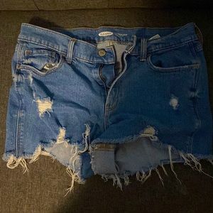 Ripped Cut off shorts